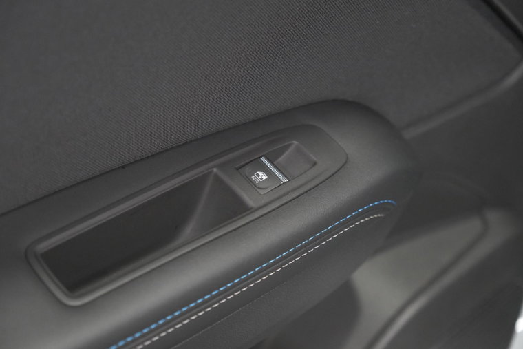 Vehicle Image 26