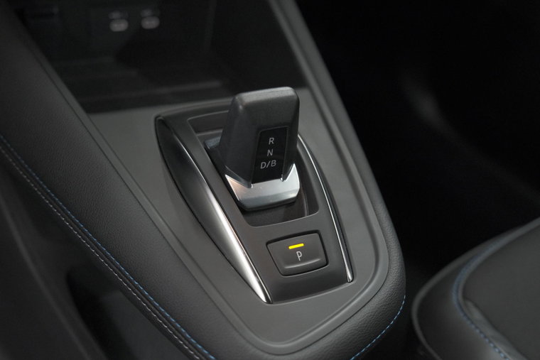 Vehicle Image 35
