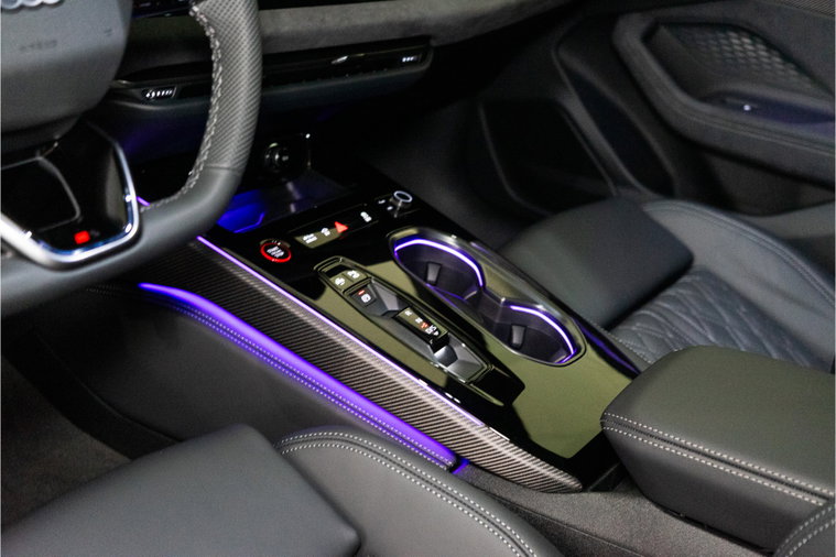 Vehicle Image 45