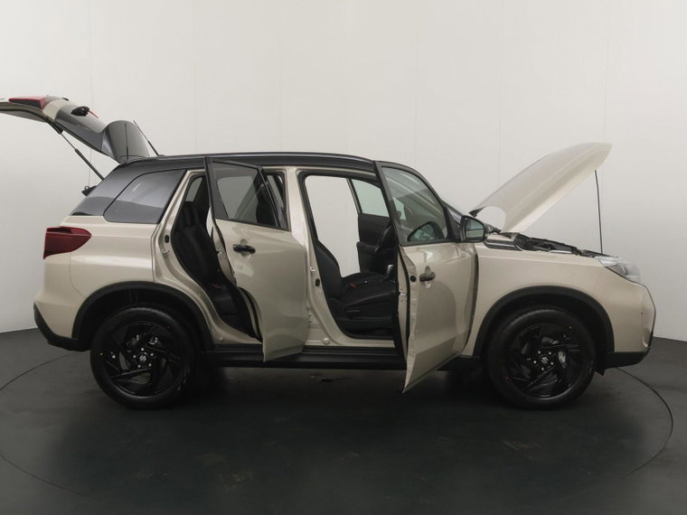 Vehicle Image 21