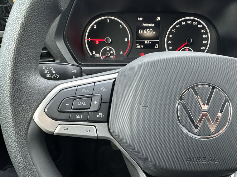 Vehicle Image 24