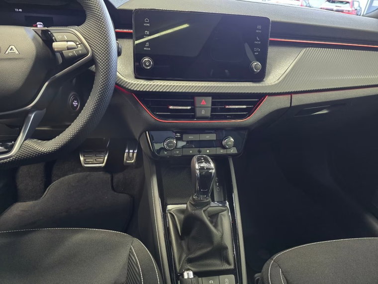 Vehicle Image 20