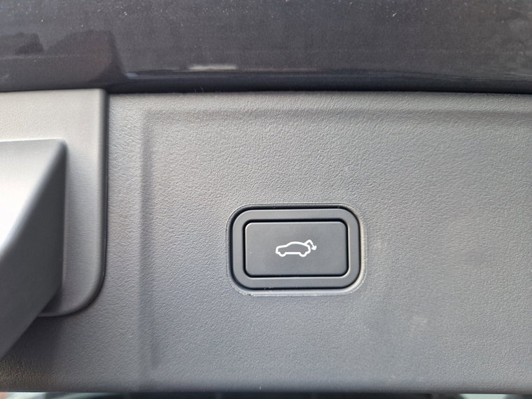 Vehicle Image 41