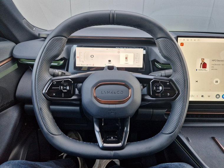 Vehicle Image 39