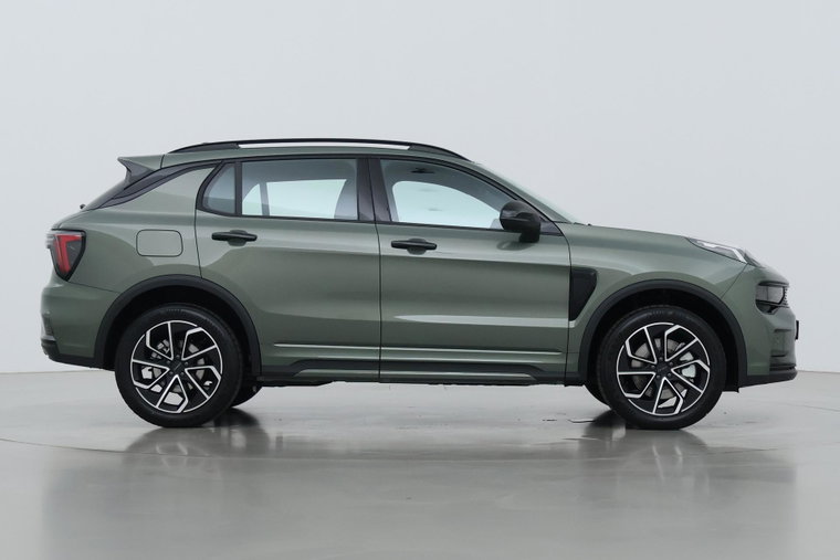 Vehicle Image 10