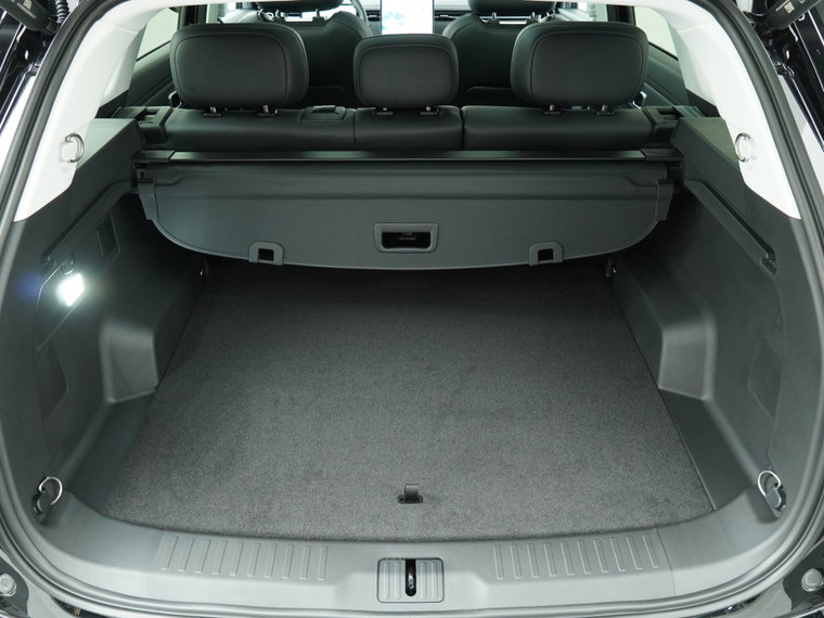 Vehicle Image 38