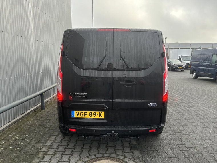 Vehicle Image 27