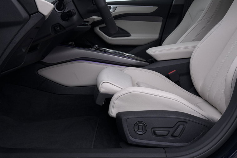 Vehicle Image 53