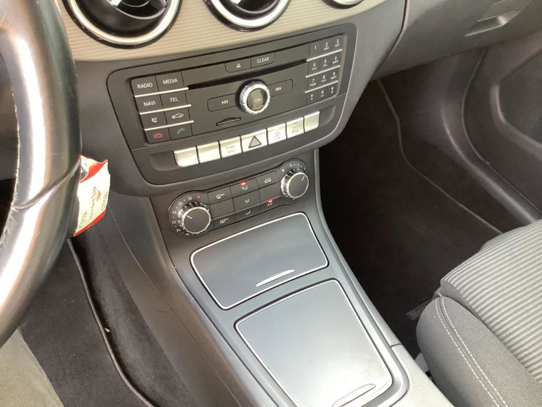 Vehicle Image 27