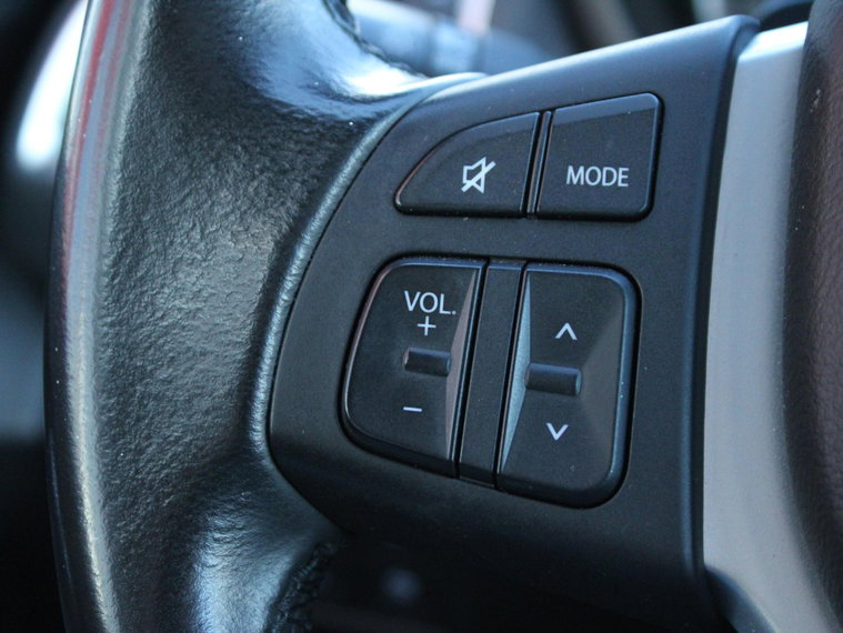 Vehicle Image 35