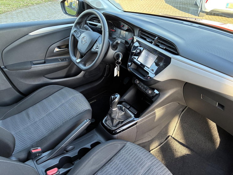 Vehicle Image 35