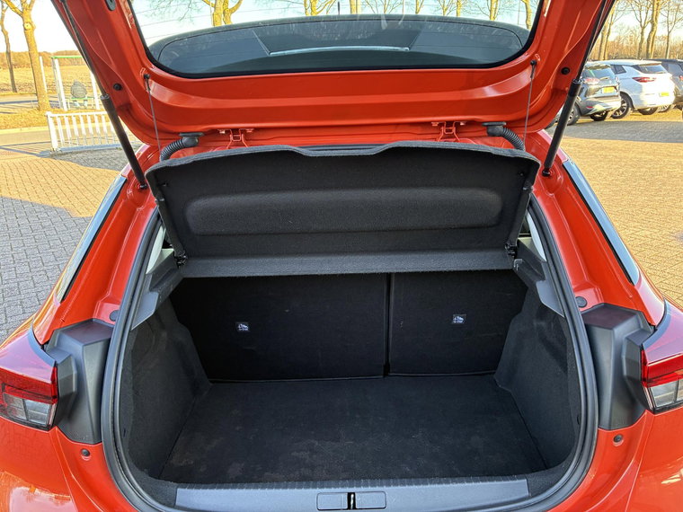 Vehicle Image 39