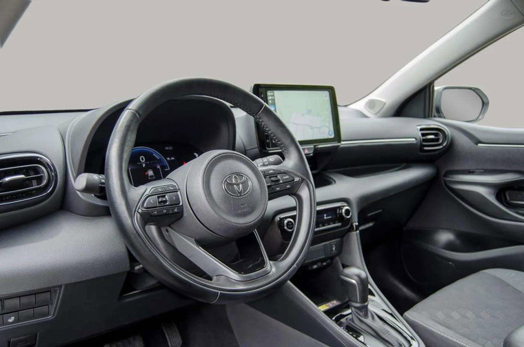 Vehicle Image 15