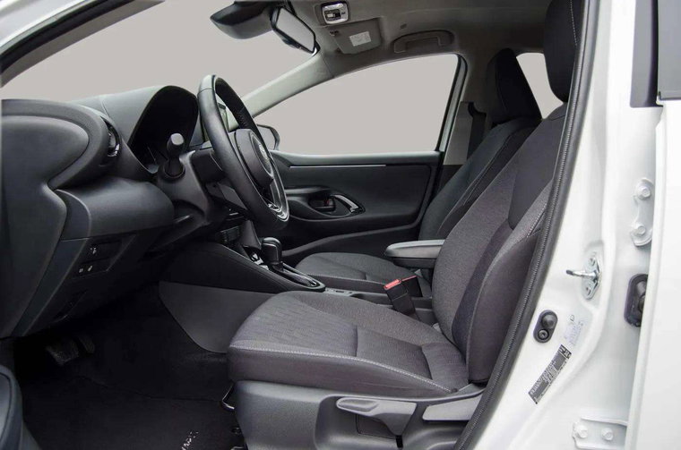 Vehicle Image 11