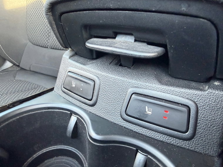 Vehicle Image 26