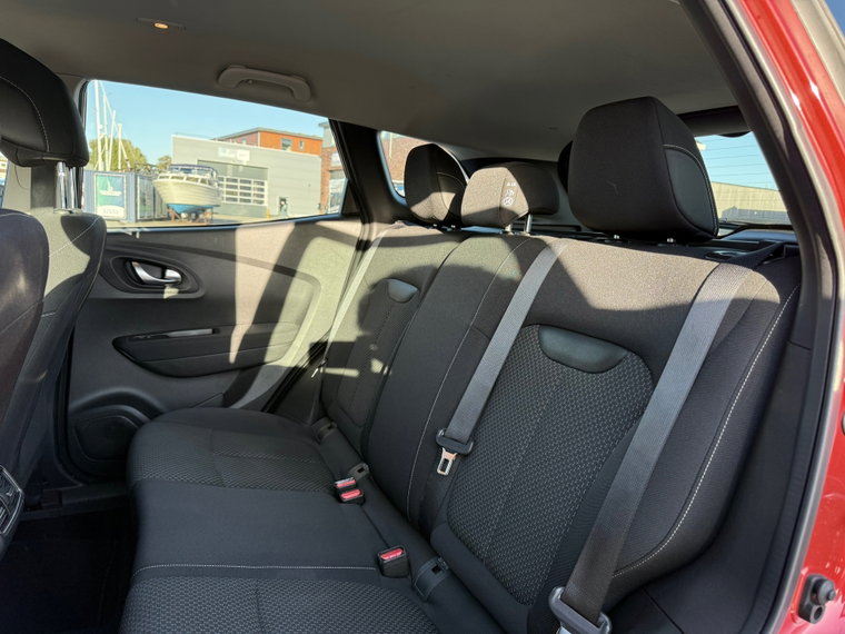 Vehicle Image 40