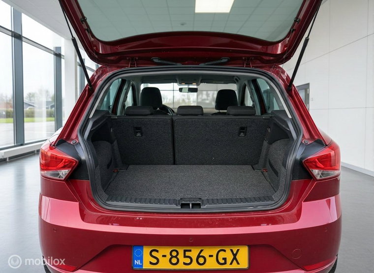 Vehicle Image 19