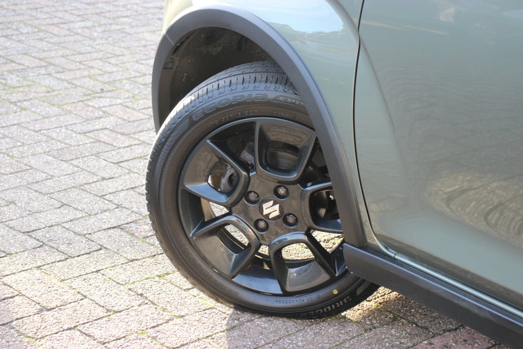 Vehicle Image 19