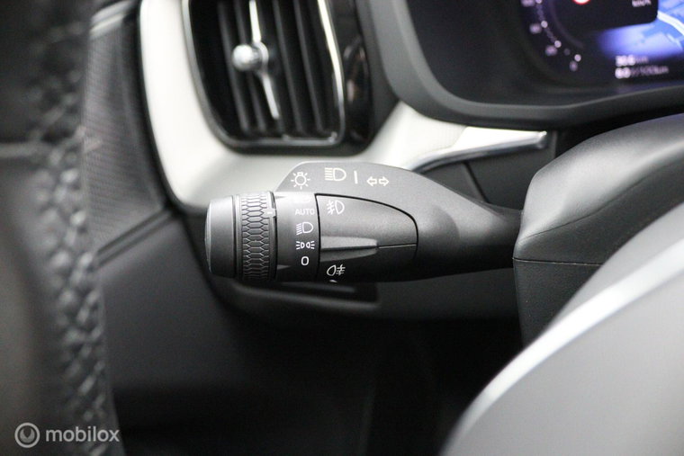 Vehicle Image 40