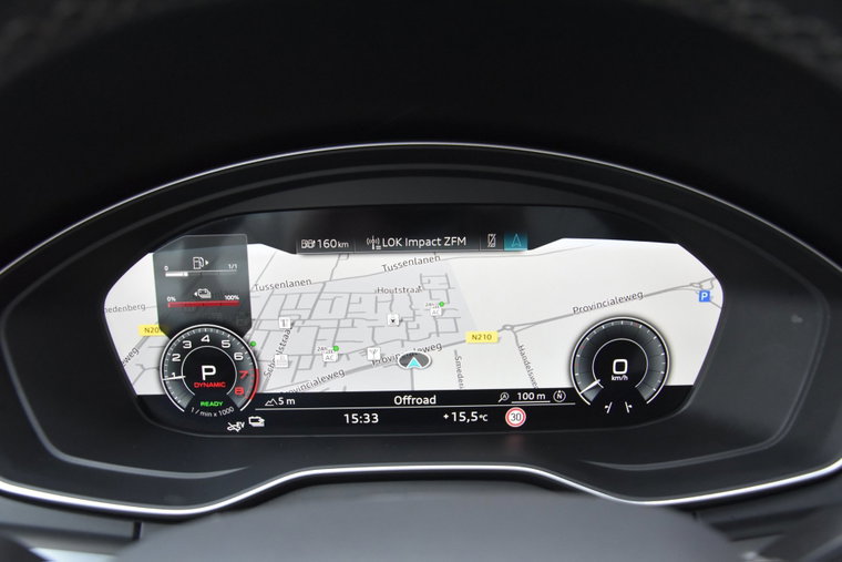 Vehicle Image 13