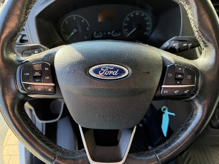 Vehicle Image 23