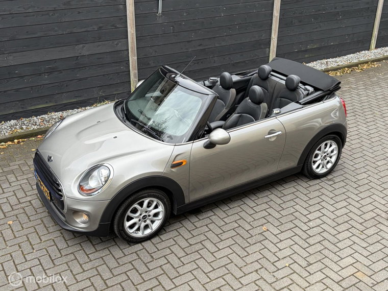 Vehicle Image 28