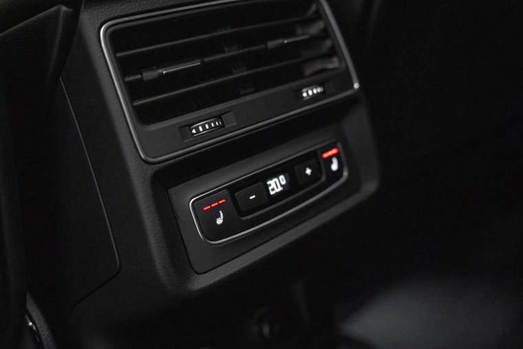 Vehicle Image 48