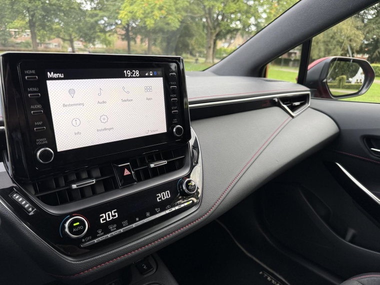 Vehicle Image 20