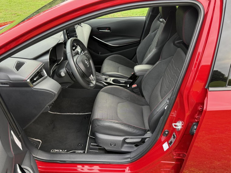 Vehicle Image 11