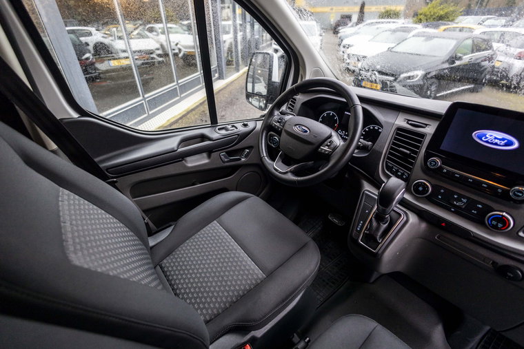 Vehicle Image 20