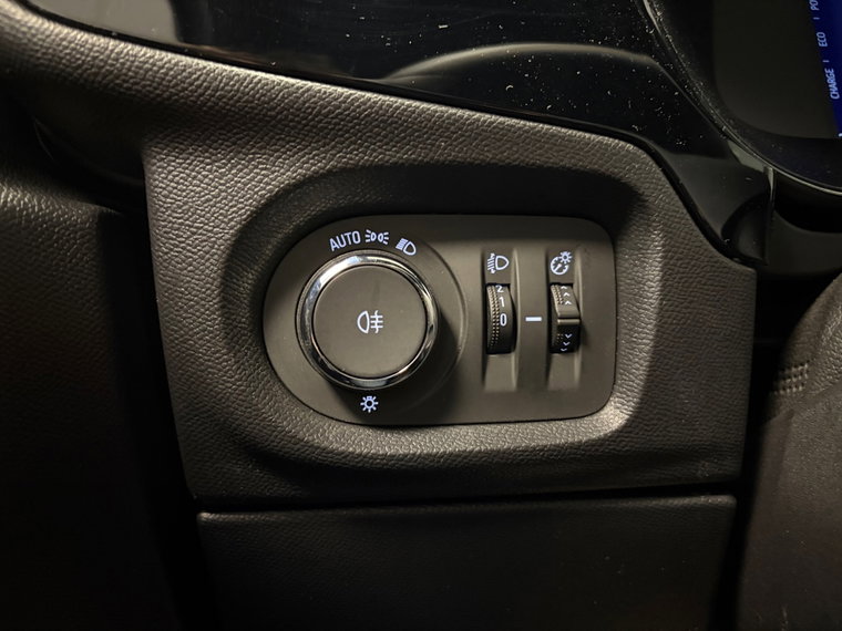 Vehicle Image 40