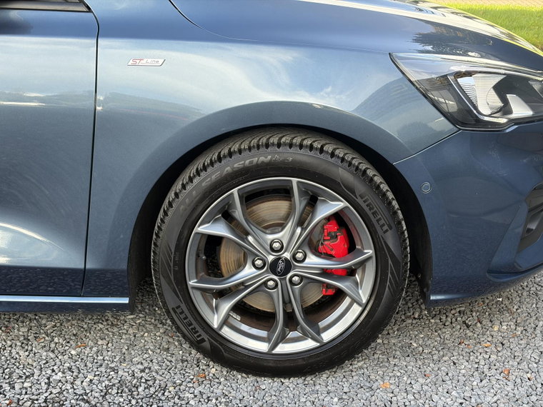 Vehicle Image 36