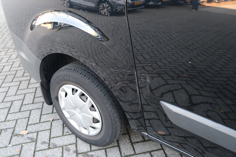 Vehicle Image 22