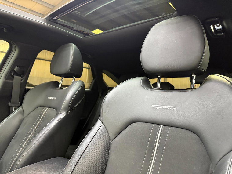 Vehicle Image 31