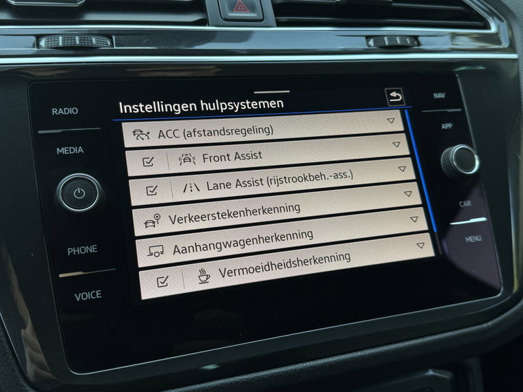 Vehicle Image 27