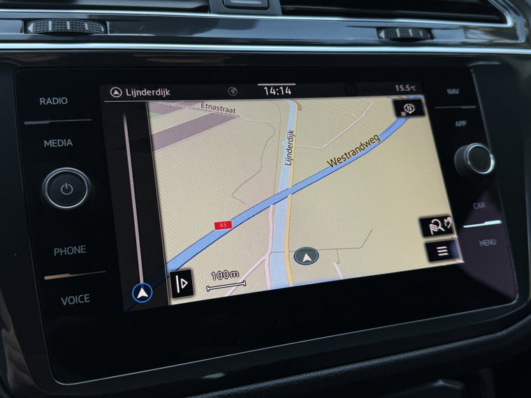 Vehicle Image 30
