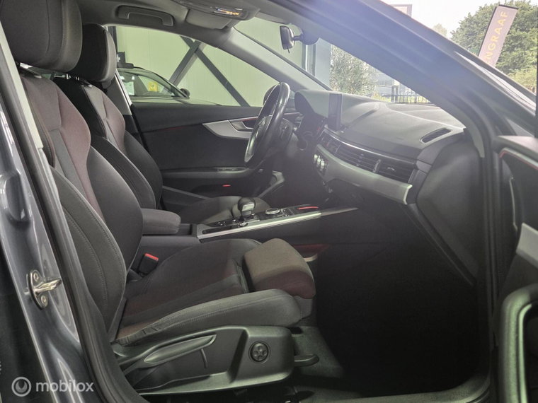 Vehicle Image 31