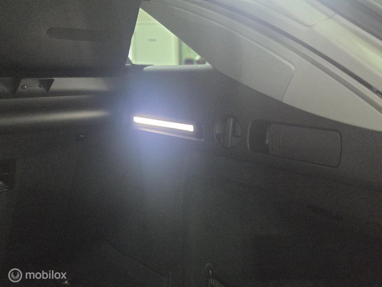 Vehicle Image 39