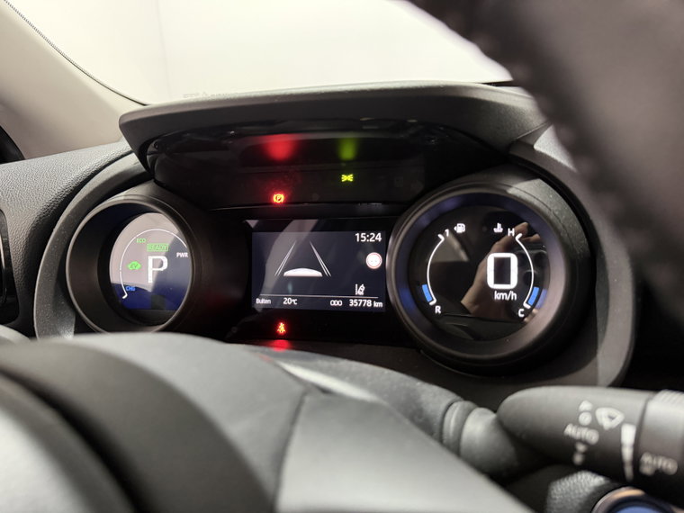 Vehicle Image 11