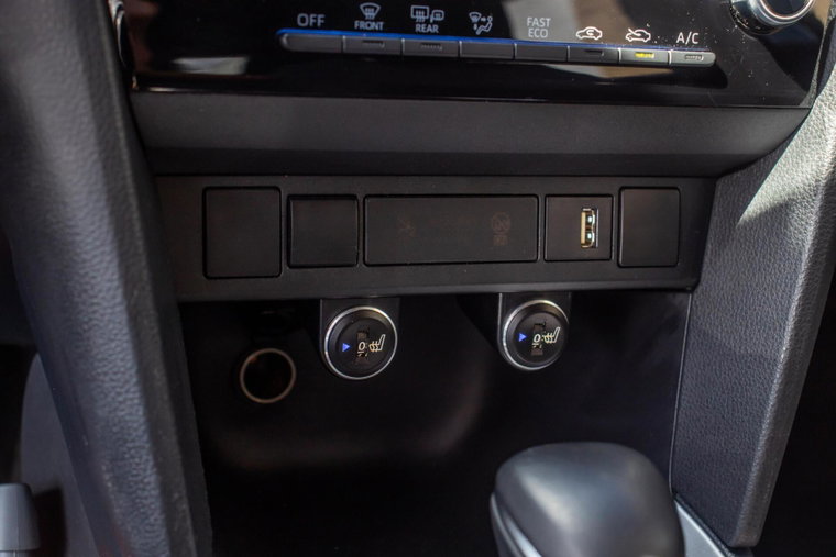 Vehicle Image 23