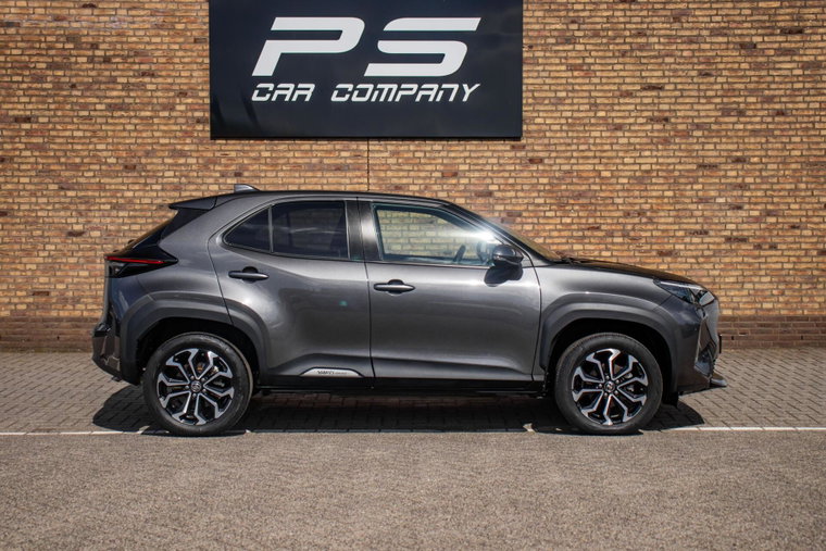 Vehicle Image 7