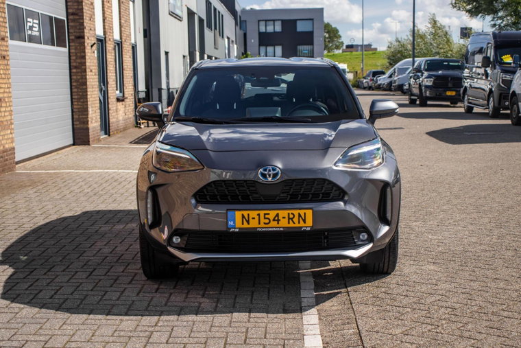 Vehicle Image 9