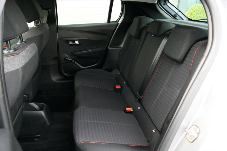 Vehicle Image 33
