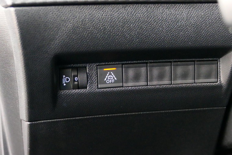 Vehicle Image 39