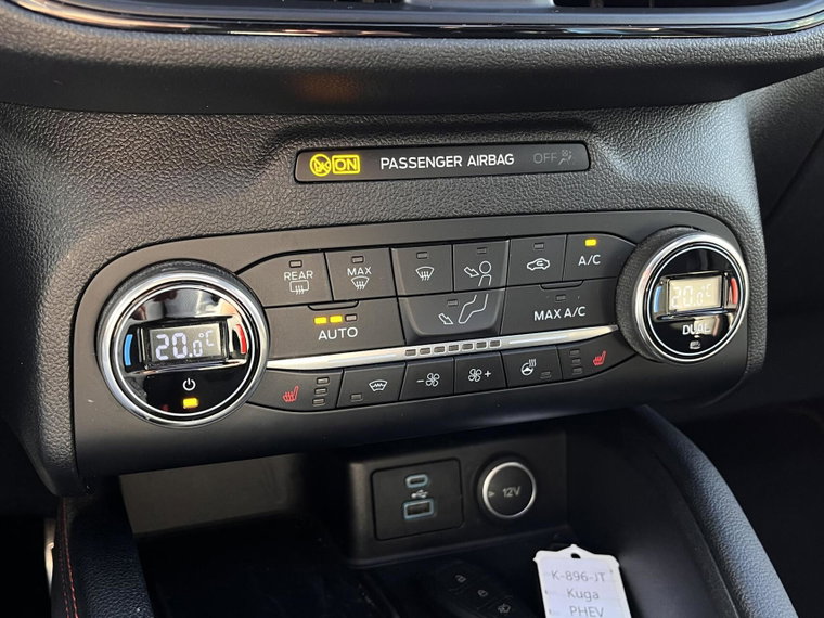 Vehicle Image 26