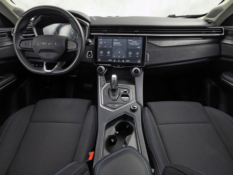 Vehicle Image 6