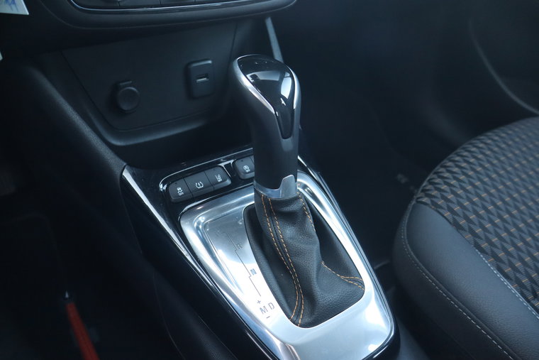Vehicle Image 17