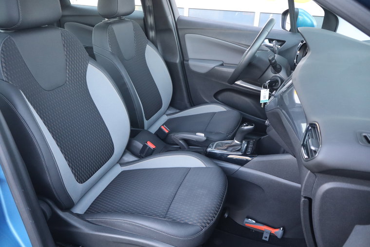 Vehicle Image 19