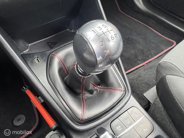 Vehicle Image 29