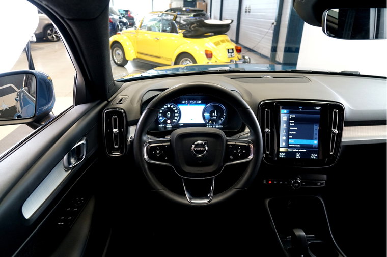 Vehicle Image 50